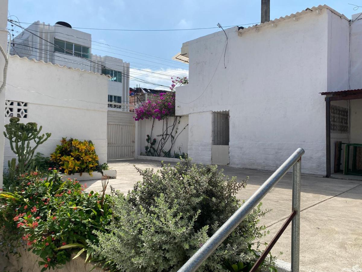 Cactus City Hostel Confort Riohacha Exterior photo